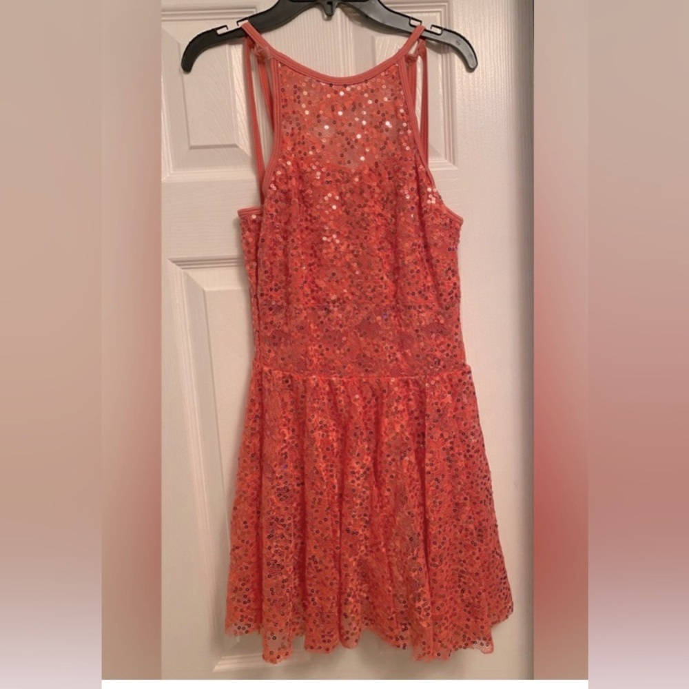 Girls Sz M dance costume. Apricot color